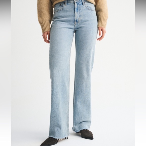 ABERCROMBIE FITCH HIGH RISE 90s relaxed Jean size 28L 28 LONG LIGHT w/ RAW HEM - Picture 5 of 7